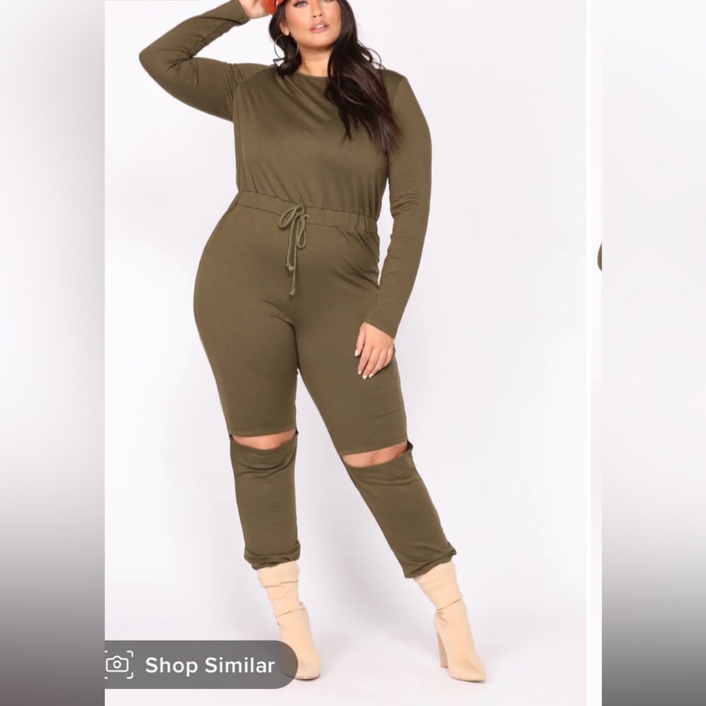 Fashion Nova jumpsuit ๐ - Picture 5 of 12